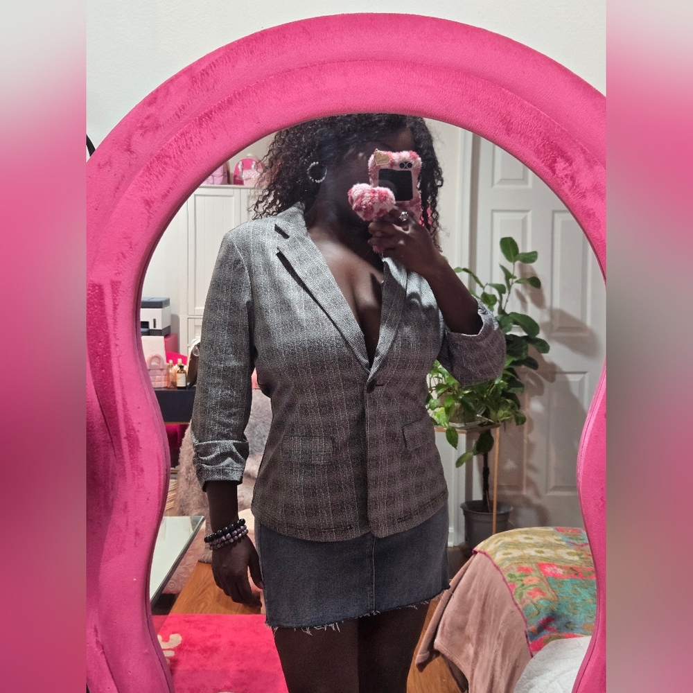 Gray Cropped Sleeve Blazer